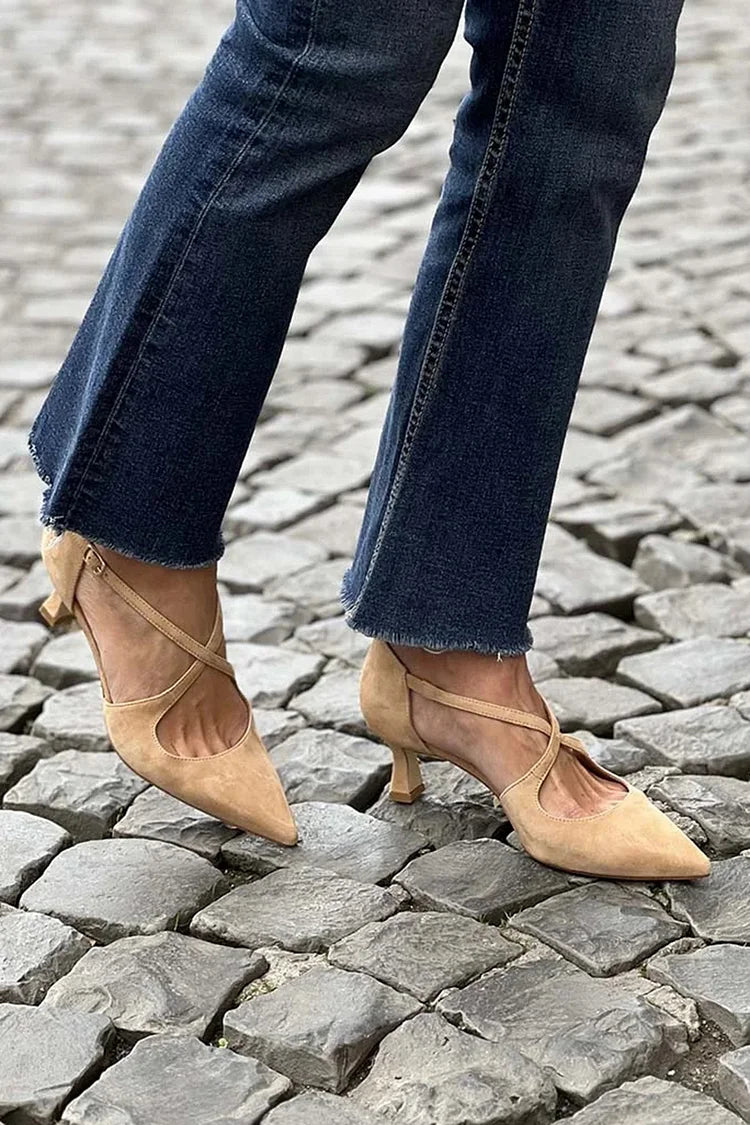 Tacones de Punta Cruzados