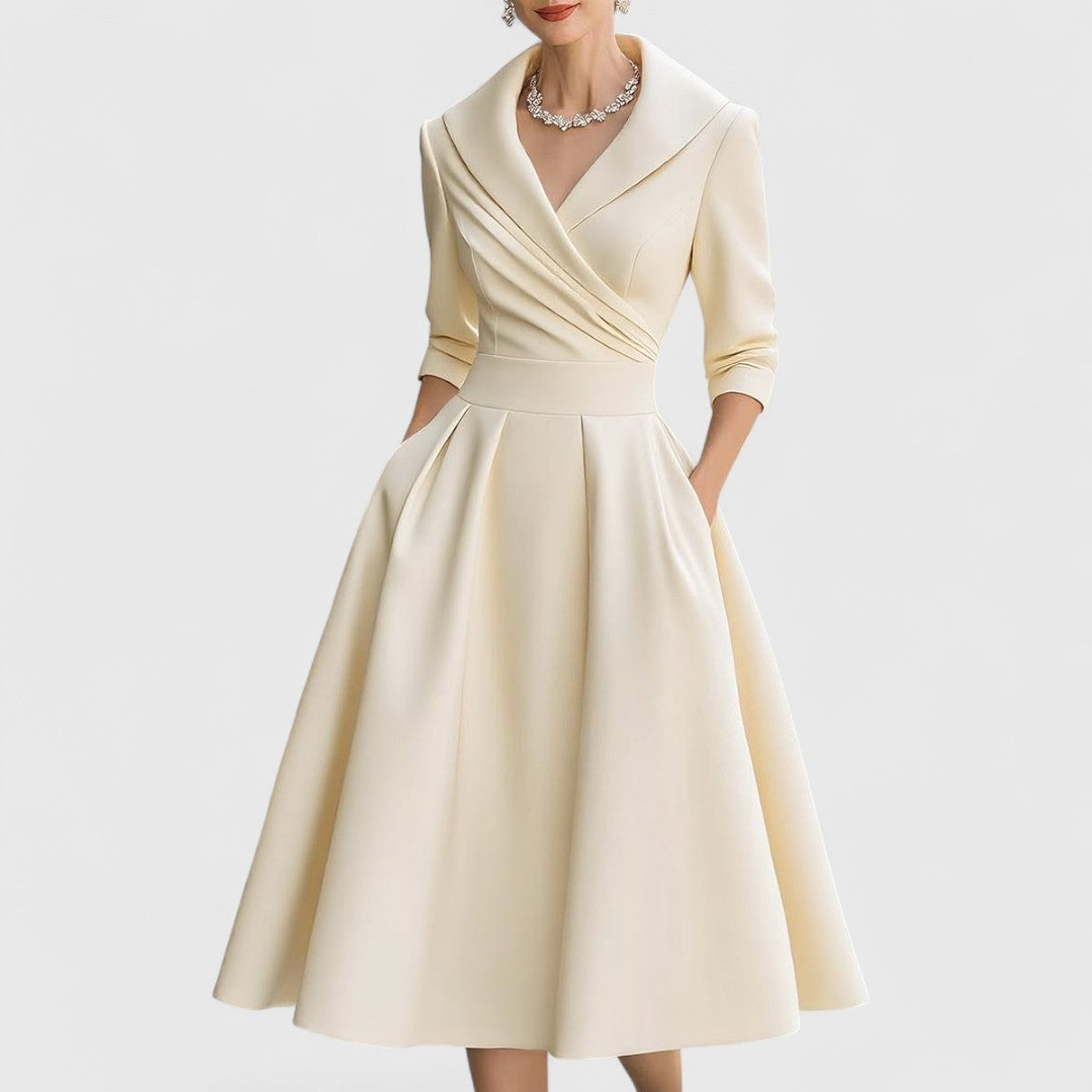 Rosalía | Elegante vestido con un sutil brillo.
