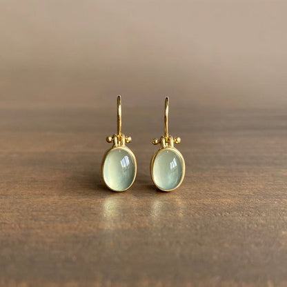 Pendientes vintage de piedra lunar verde