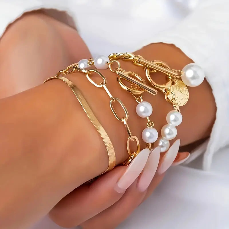 Conjunto de pulseras elegantes en oro (4 piezas): serpiente, perlas y eslabones