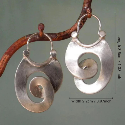 Pendientes en espiral de plata vintage