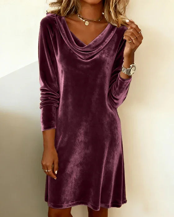 Alicia | Vestido acampanado de terciopelo