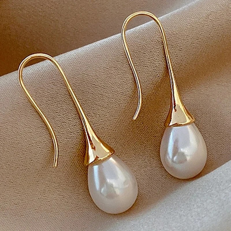 Pendientes de perlas clásicos