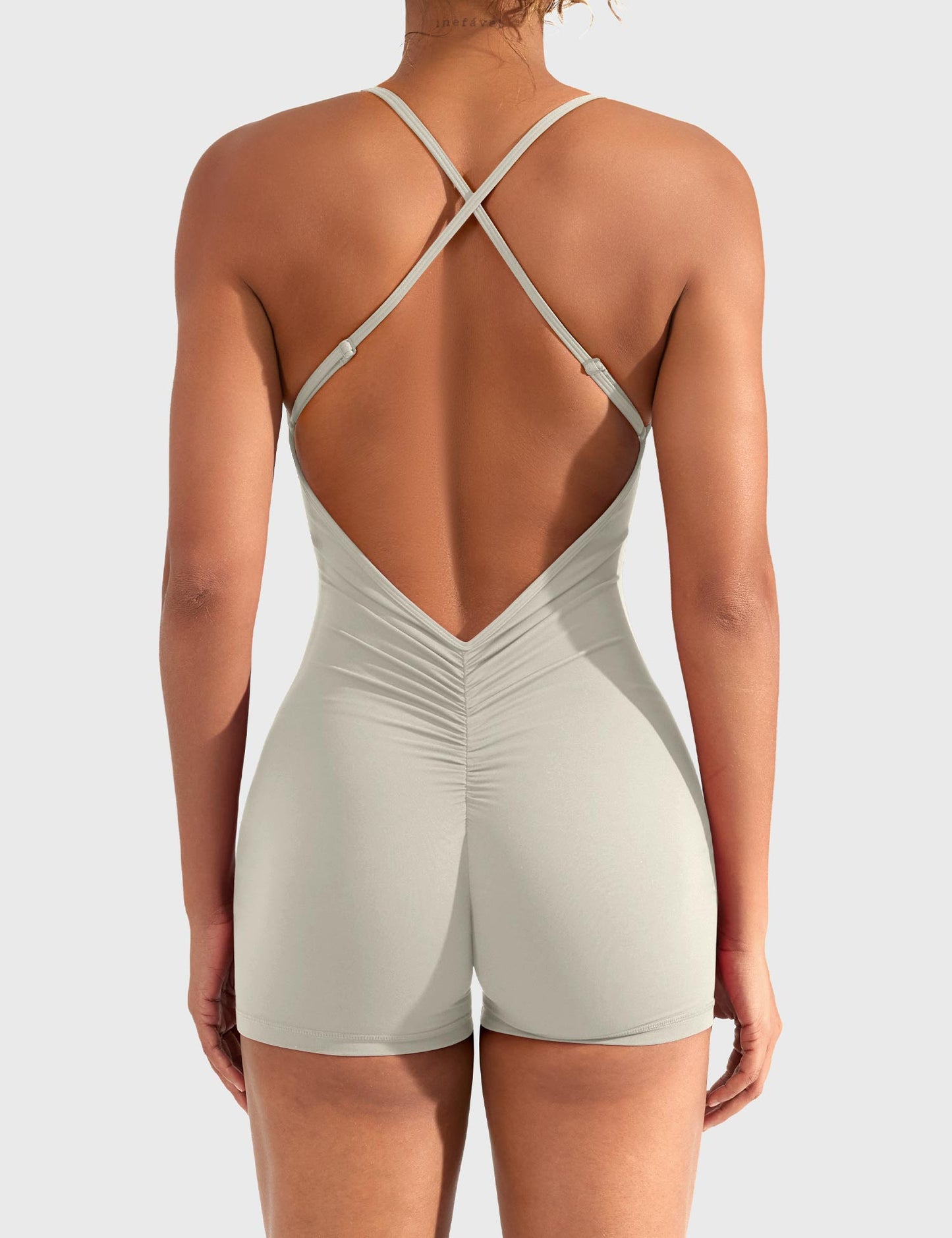 Victoria Fitness | Mono con espalda en V