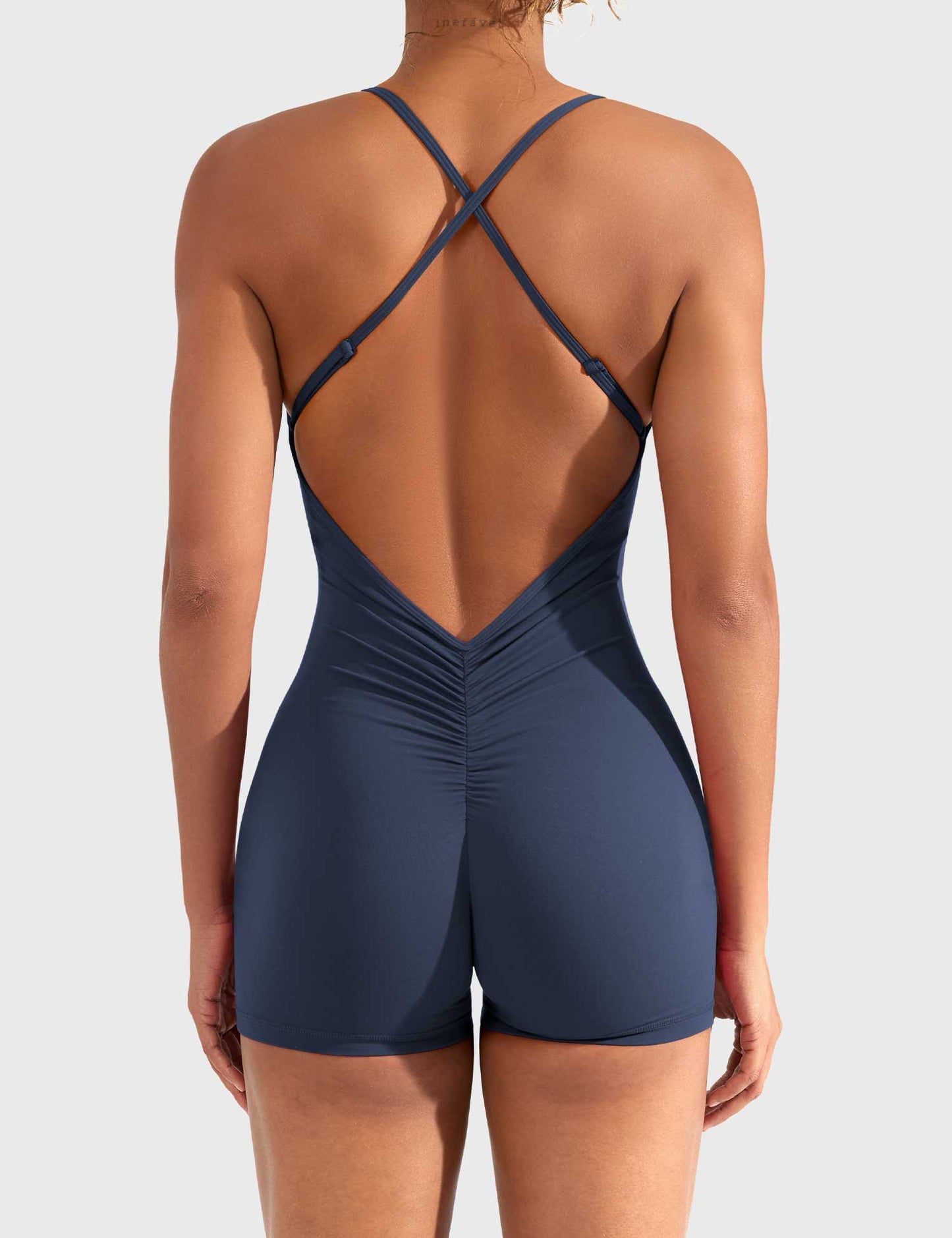 Victoria Fitness | Mono con espalda en V