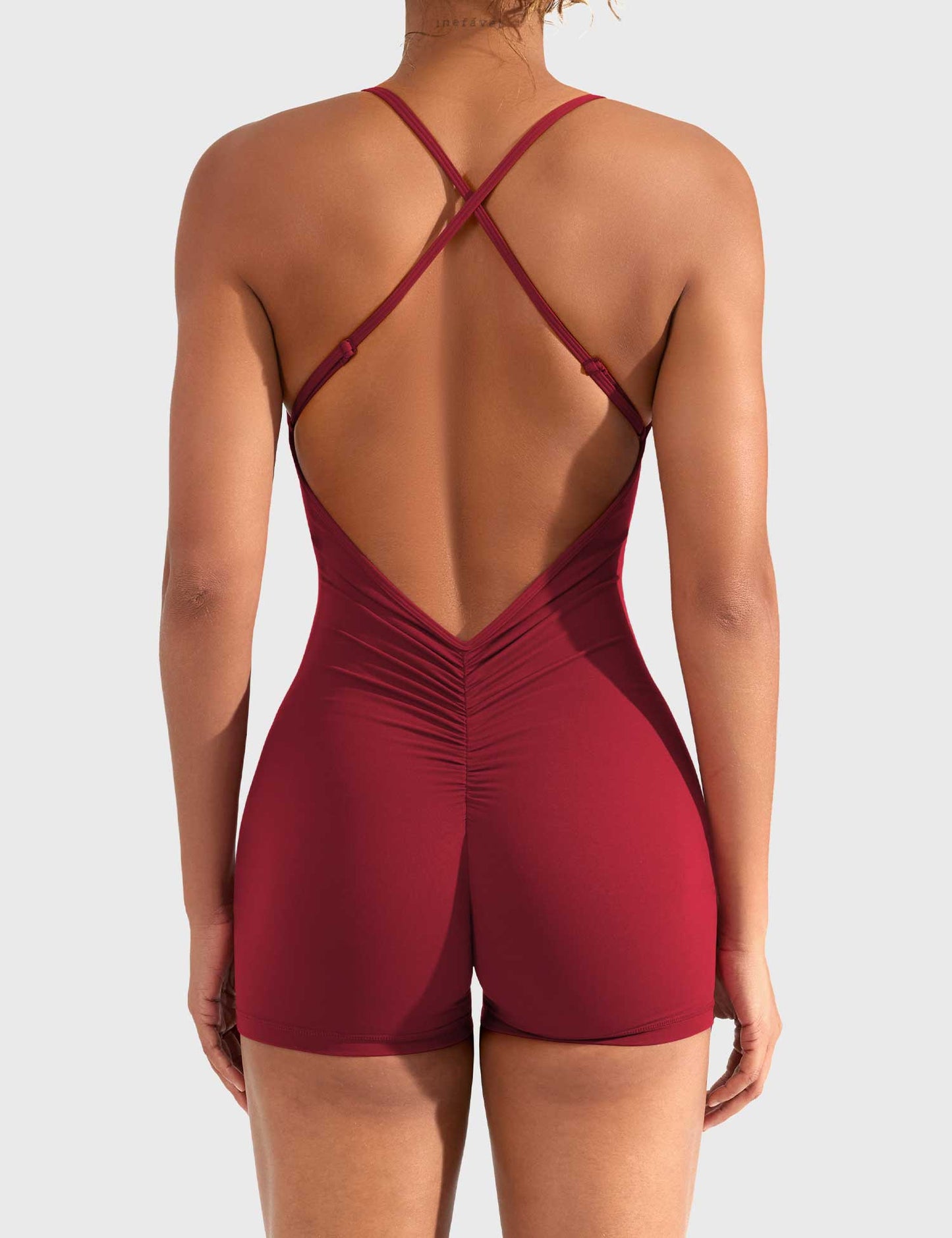Victoria Fitness | Mono con espalda en V