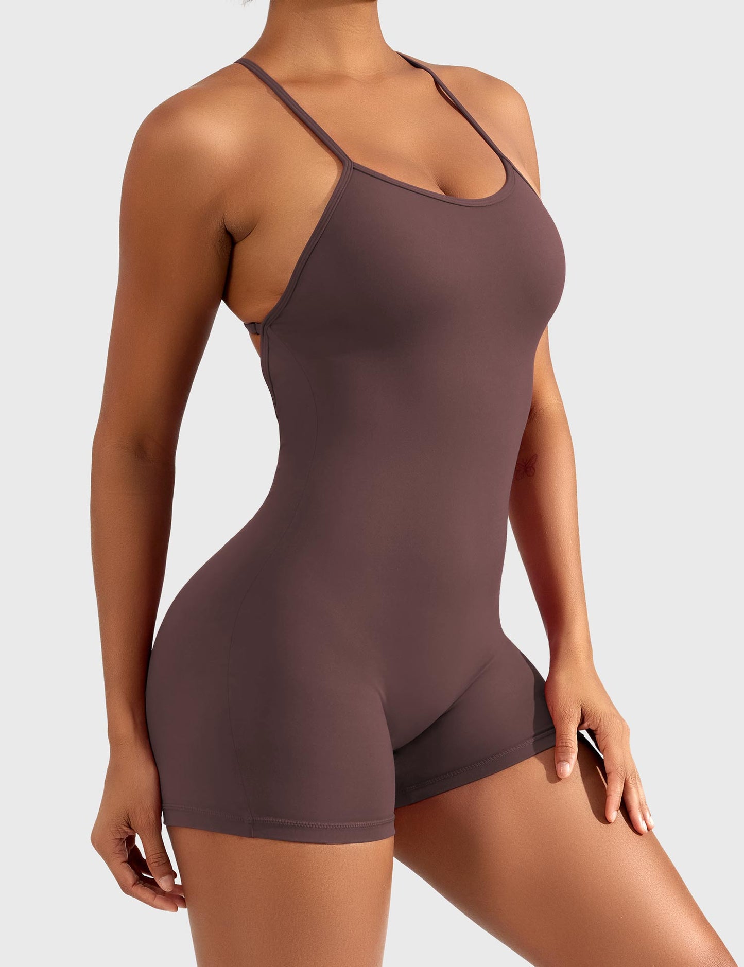 Victoria Fitness | Mono con espalda en V