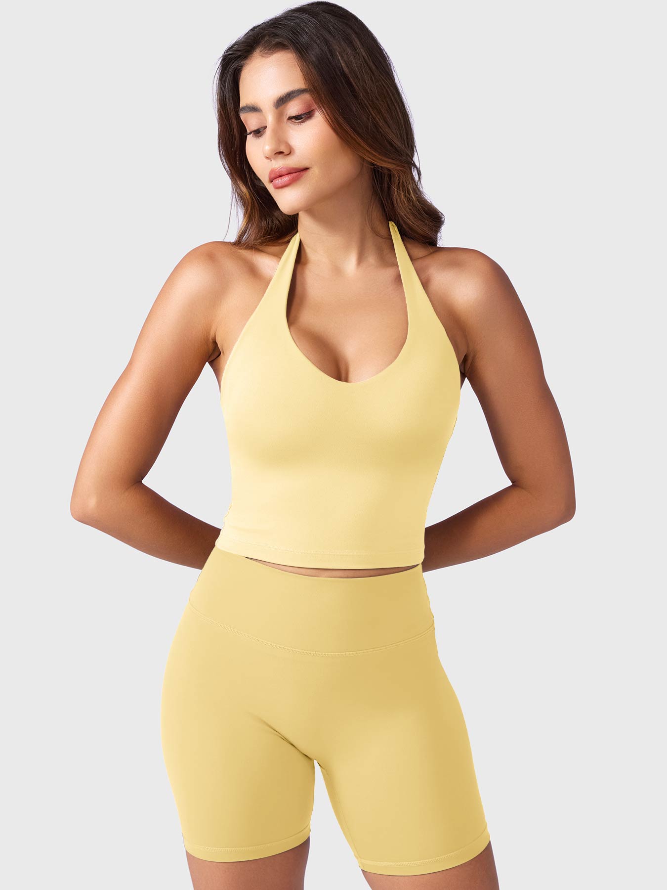 Victoria Fitness | Camiseta deportiva con cuello