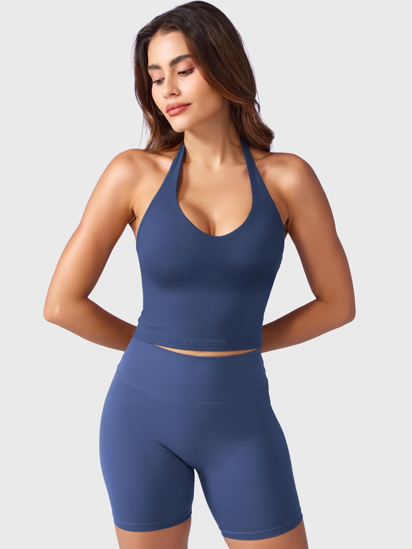 Victoria Fitness | Camiseta deportiva con cuello