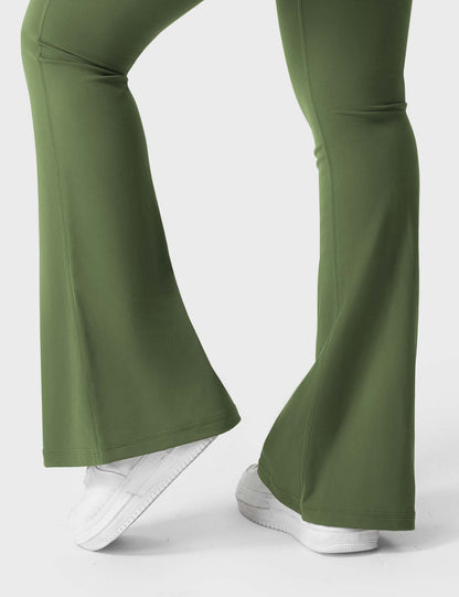 Victoria Fitness | Leggings acampanados con bolsillos