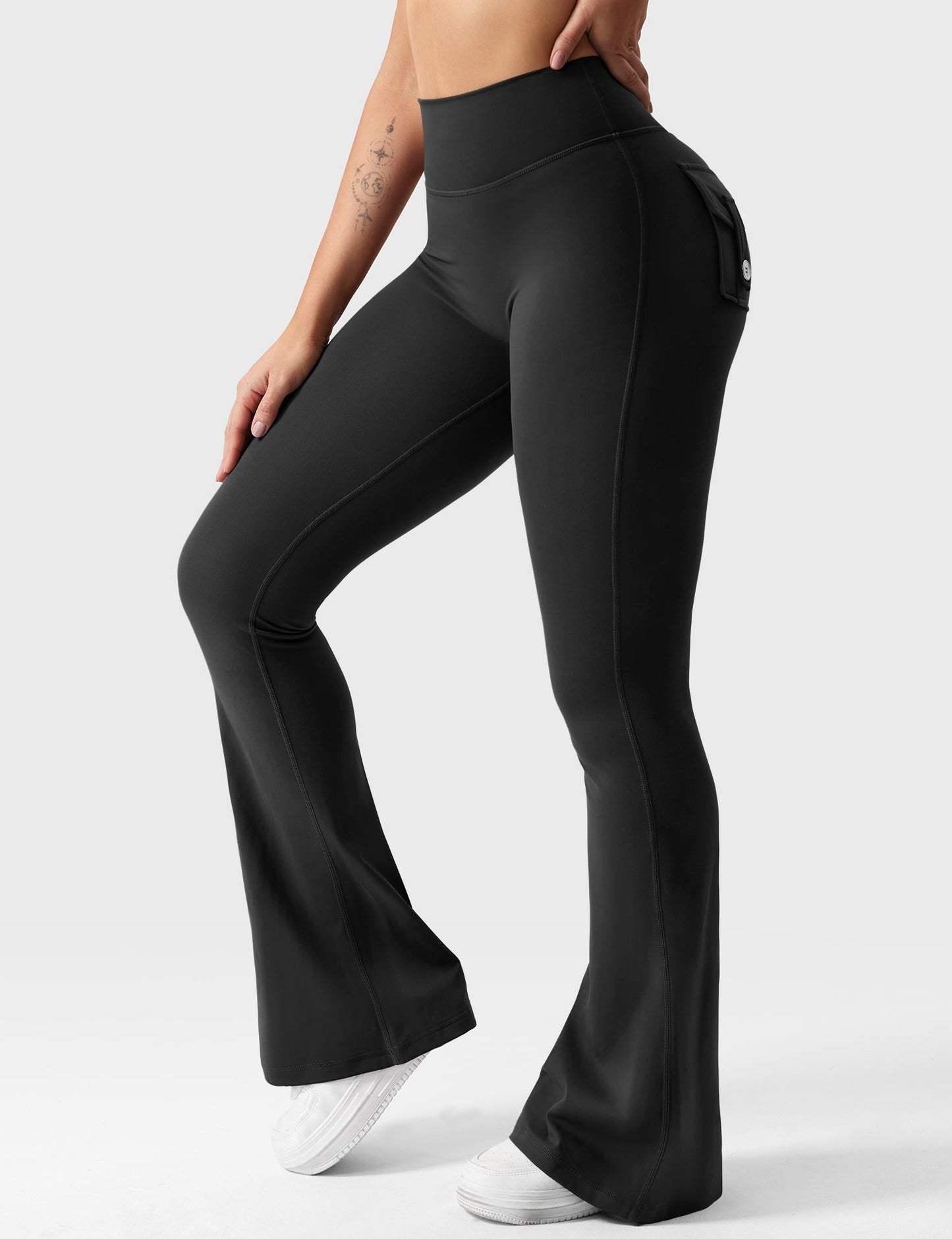 Victoria Fitness | Leggings acampanados con bolsillos