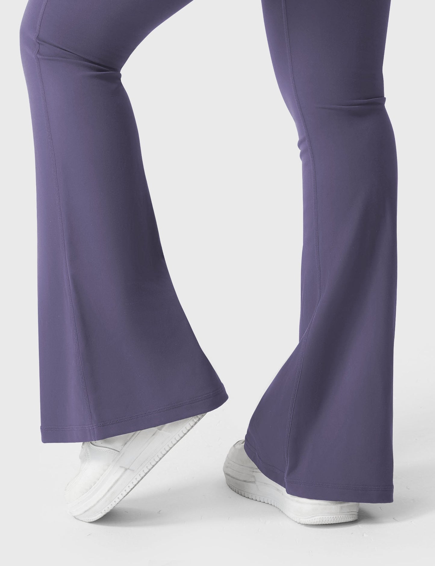 Victoria Fitness | Leggings acampanados con bolsillos