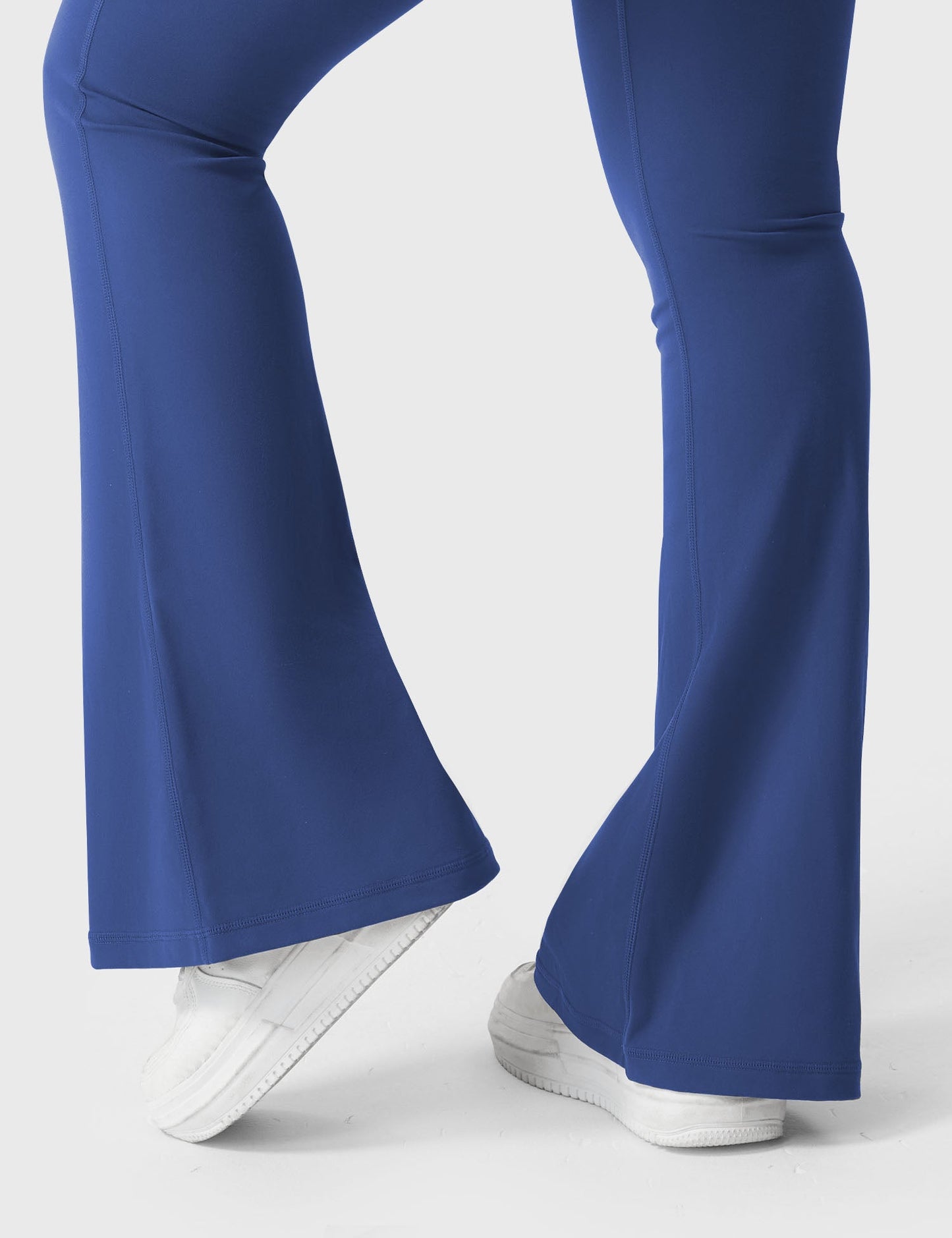 Victoria Fitness | Leggings acampanados con bolsillos