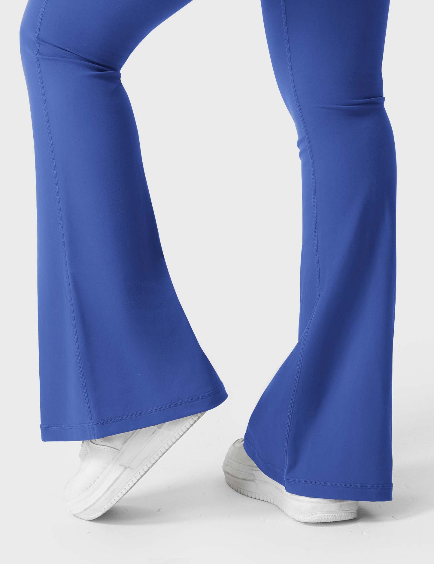 Victoria Fitness | Leggings acampanados con bolsillos